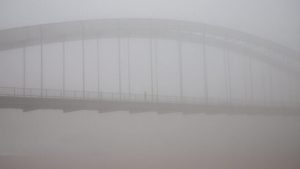 مه سراسری در آسمان خوزستان