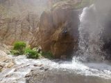این آبشار یخی در چند کیلومتری تهران است/ عکس