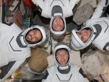 لحظه به زمین رسیدن کپسول فضانوردان ماموریت کرو-۶/ عکس