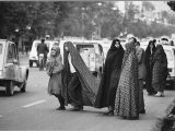 عکس عجیب صف گاز در تهران ۳۰ سال پیش!