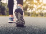 پیاده‌روی رو به عقب برای بدن مفیدتر است یا روبه جلو؟/ پاسخ یک متخصص