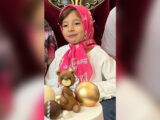 تصویری از دختر ۷ ساله ی کشته شده کنار کیک تولد