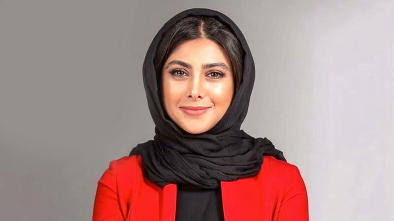 آزاده صمدی تقدیم میکند