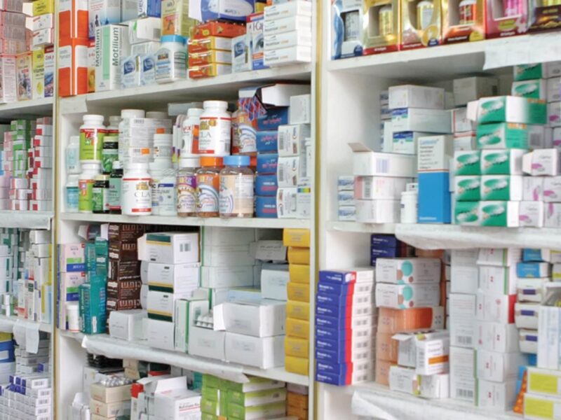تدوین راهکارهای پیشگیرانه از وقوع اشتباهات دارویی