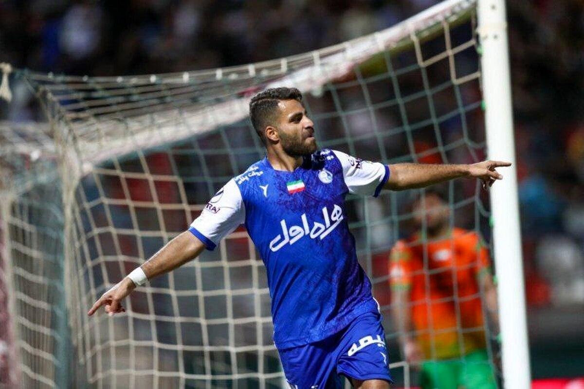 عکس رونمایی از مرادمند جنجالی شد