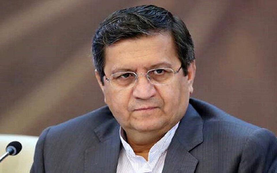وزیر اقتصاد از آزادسازی واردات خودرو خبر داد