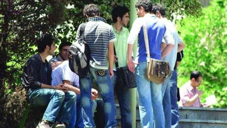 بیش از 20 درصد از جوانان کشور نه درس می‌خوانند و نه کار می‌کنند