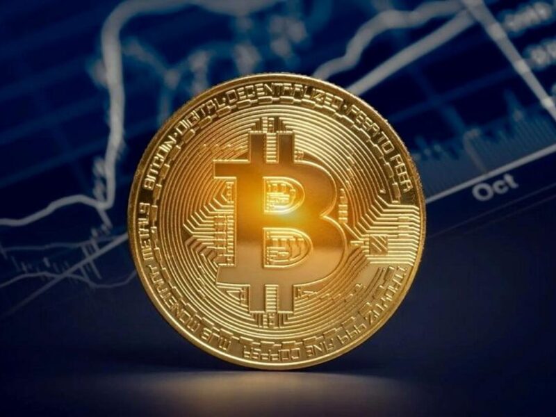 با پیش‌بینی پیروزی ترامپ در انتخابات آمریکا، قیمت بیت کوین به شدت افزایش یافته و رکورد جدیدی را به ثبت رسانده است.