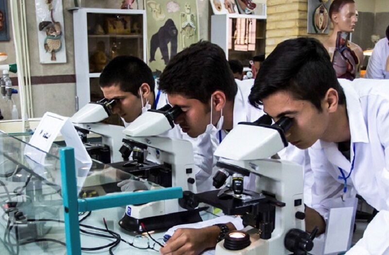 نخبه های دانش آموزی