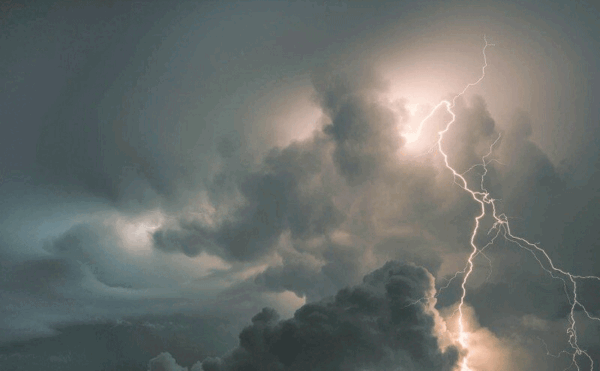 رگبار و رعدوبرق در جنوب و شرق کشور