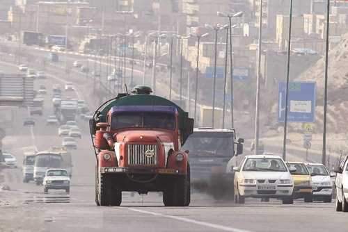 کامیون دودزا