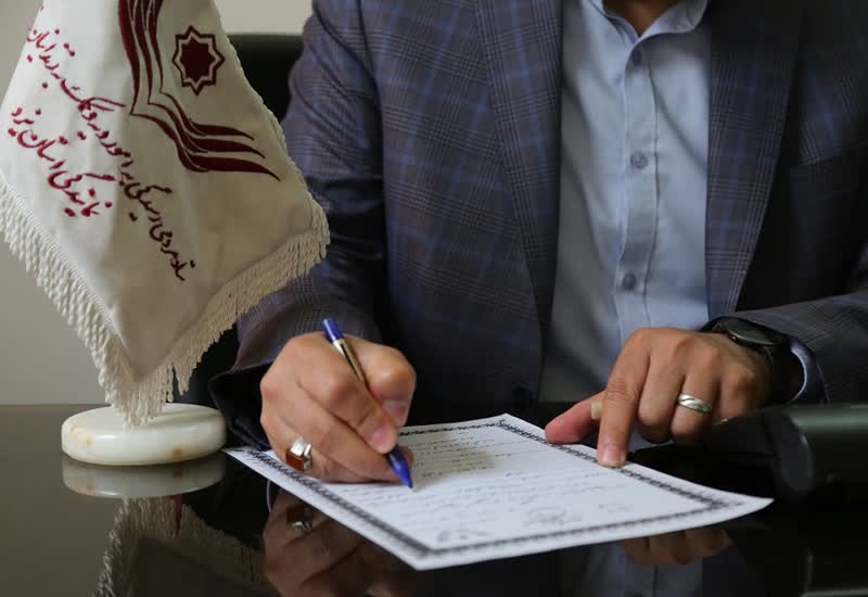 خُمس معمار یزدی آزادی یک زندانی غیرعمد را بدنبال داشت