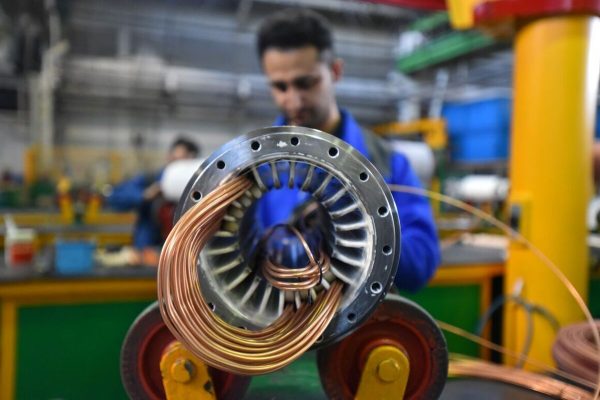 تبعات قطعی برق در بخش تولید تا چند ماه باقی می‌ماند