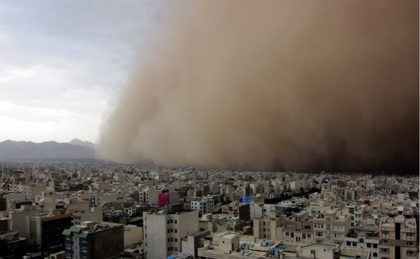 ۶۵ مصدوم و ۶ فوتی براثر طوفان و صاعقه‌های اخیر