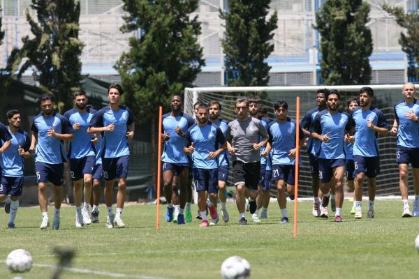 استقلال به ضرر پرسپولیس بازی می‌کند؟