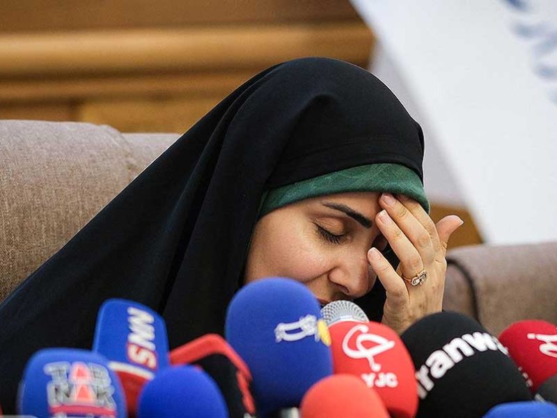 فرزانهصادق