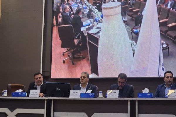 افزایش تولید شیر خام در پگاه فارس؛ هدف‌گذاری ۸۰ هزار تن در سال