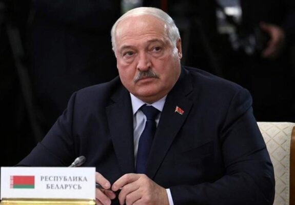 دستور لوکاشنکو برای عفو ۱۲۳ شهروند خارجی از جمله ۹ آمریکایی در بلاروس
