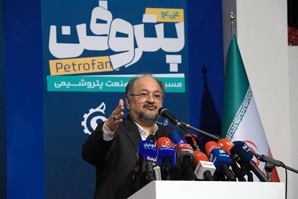 پتروفن ۱۴۰۴ به پلتفرم ملی نوآوری صنعت پتروشیمی تبدیل شد 1 2