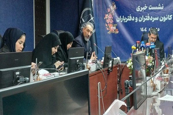 فناوریهای نوین و هوش مصنوعی به معنای حذف سردفتران نیست 1 سردفتران