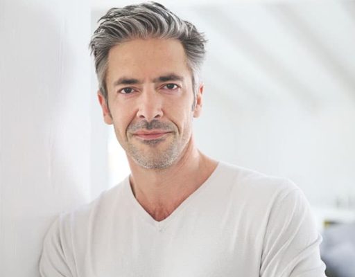 موی شما در جوانی سفید می شود یعنی این ویتامین بدن تان کم است